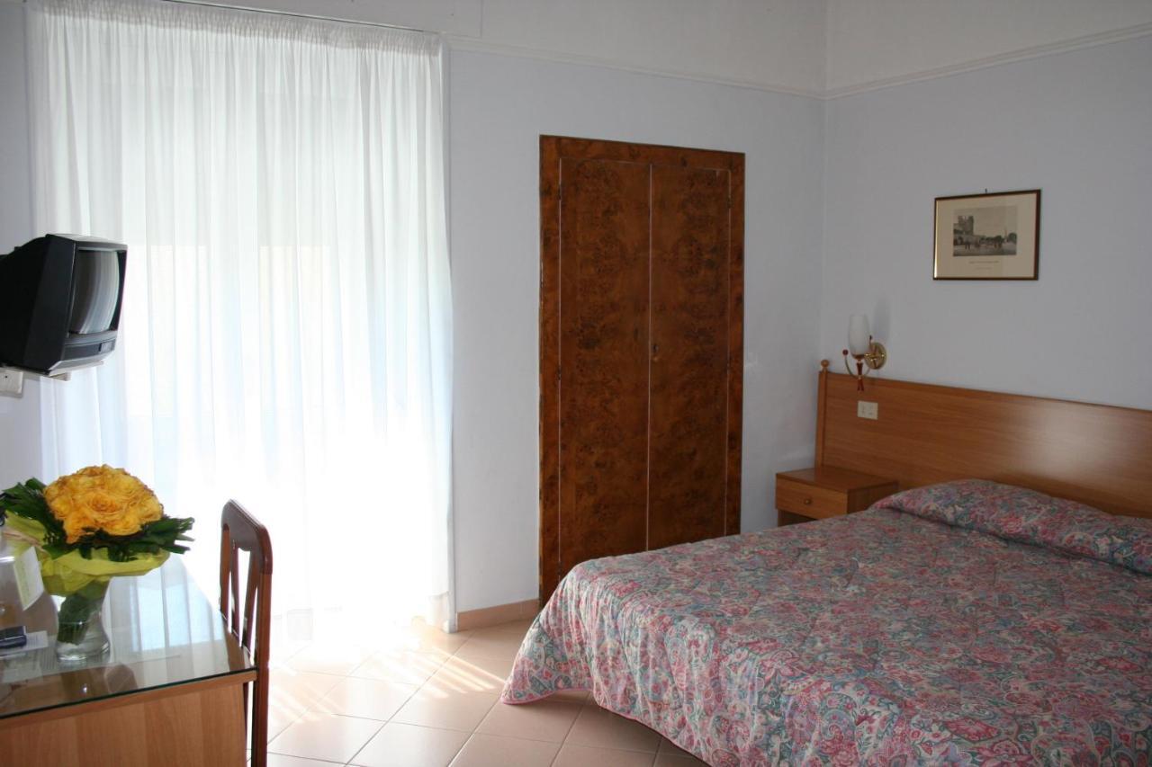 Hotel Castello Mesagne Szoba fotó