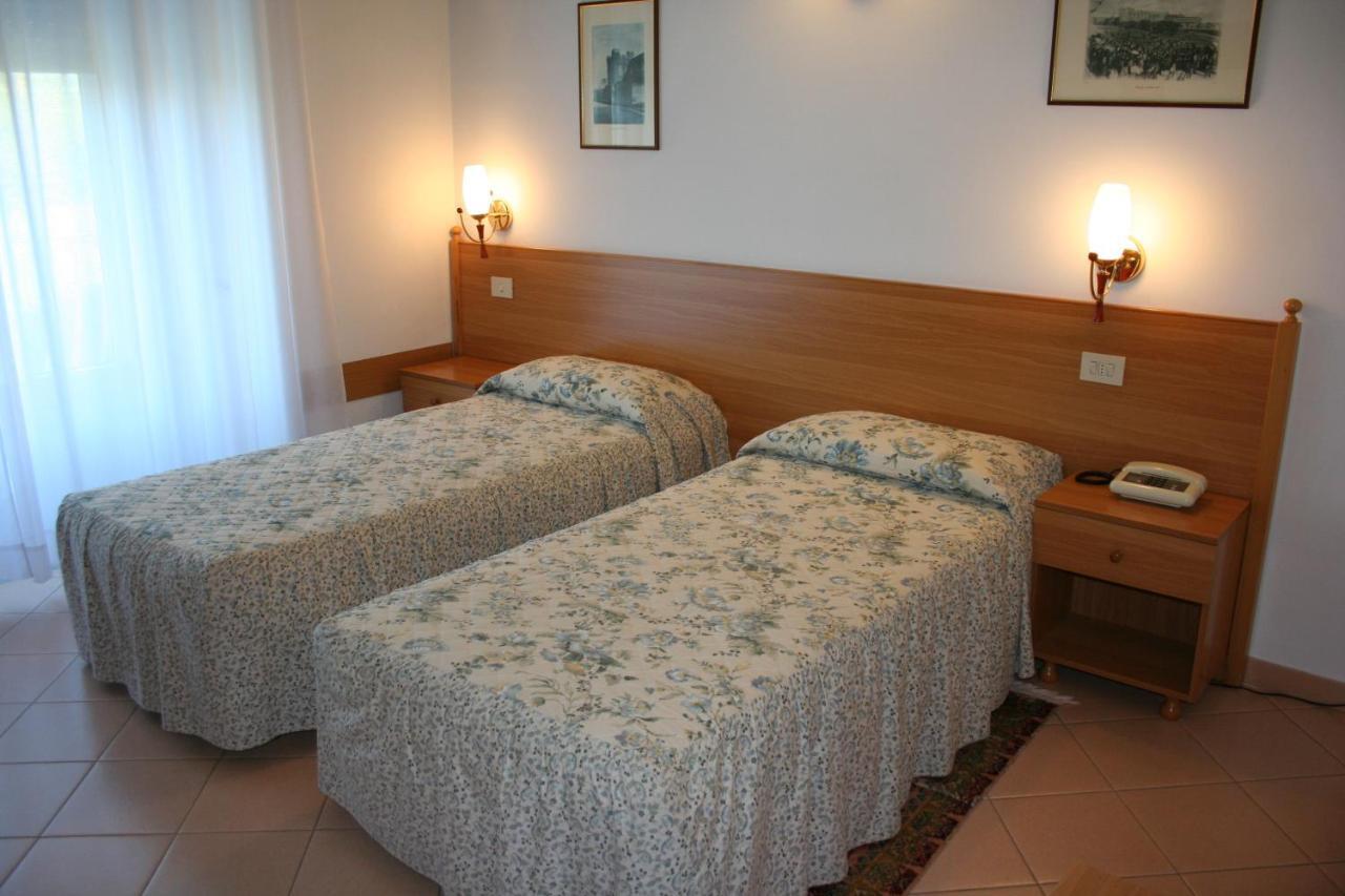 Hotel Castello Mesagne Szoba fotó