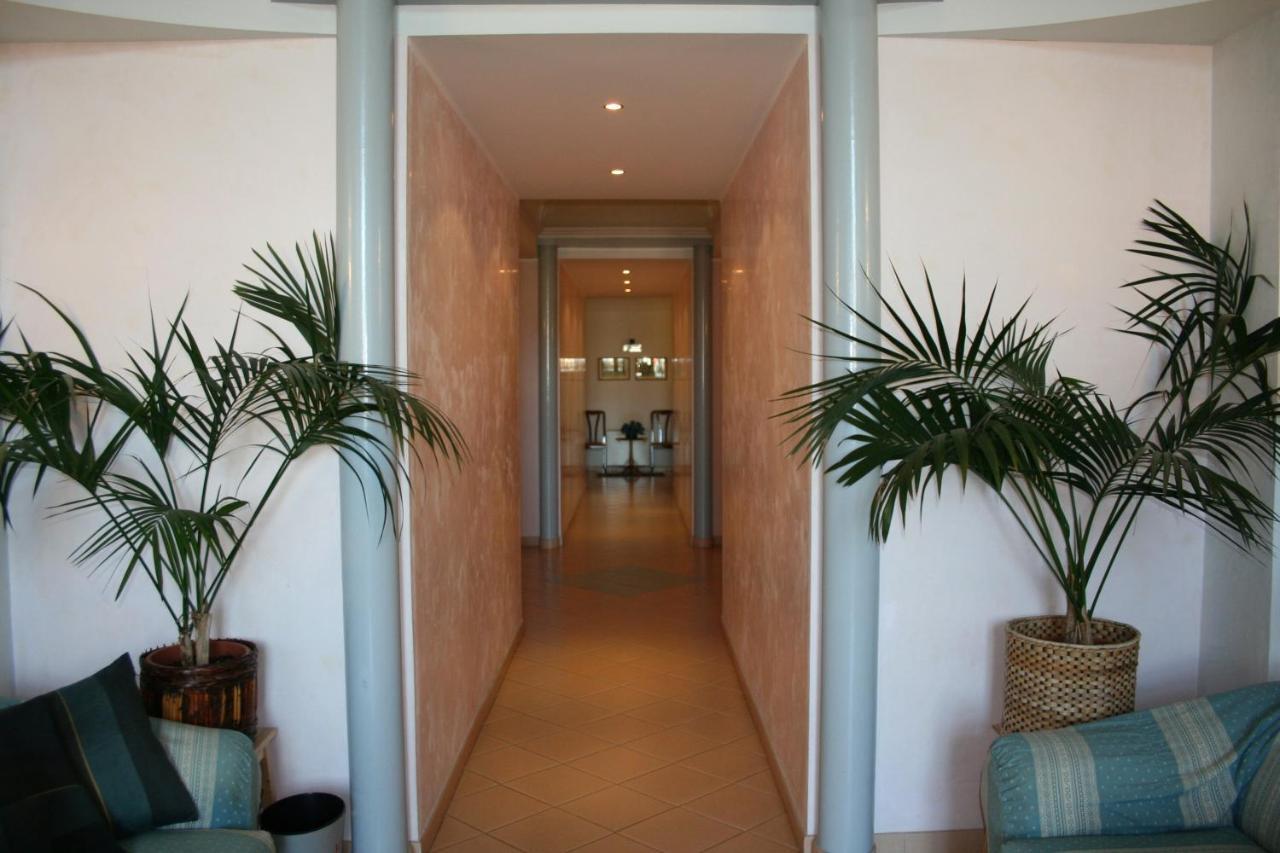 Hotel Castello Mesagne Beltér fotó