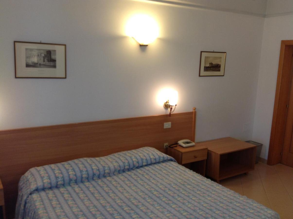 Hotel Castello Mesagne Szoba fotó