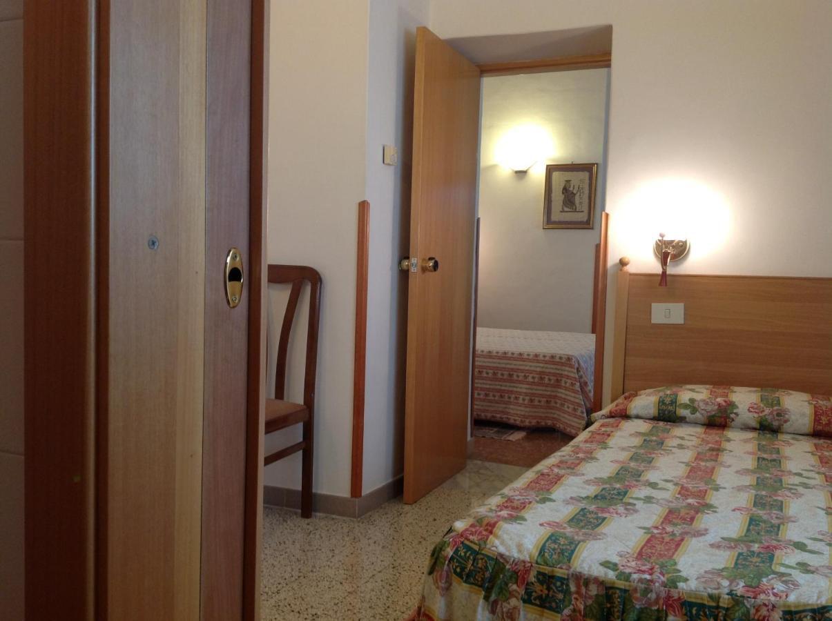 Hotel Castello Mesagne Szoba fotó