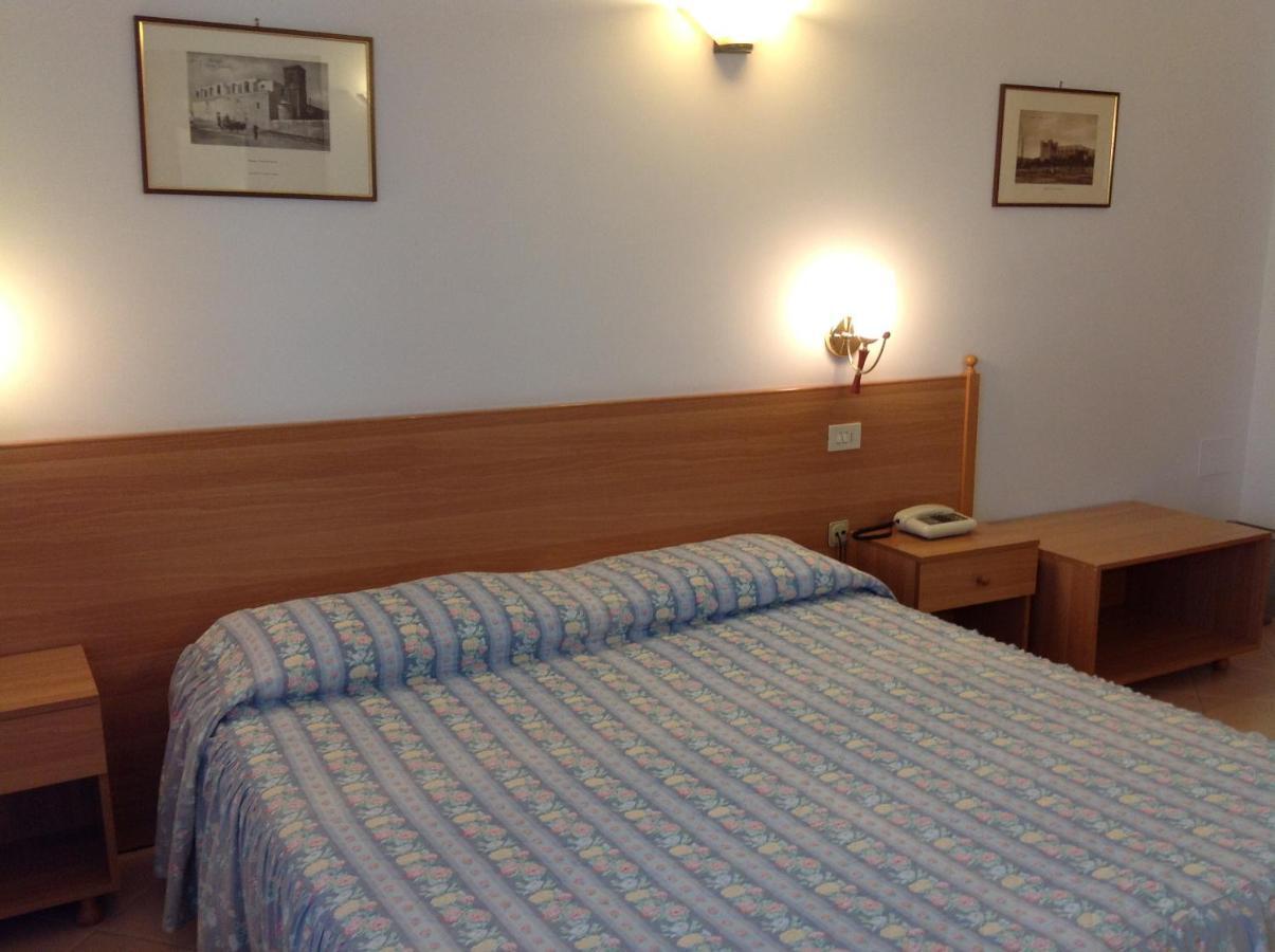 Hotel Castello Mesagne Szoba fotó
