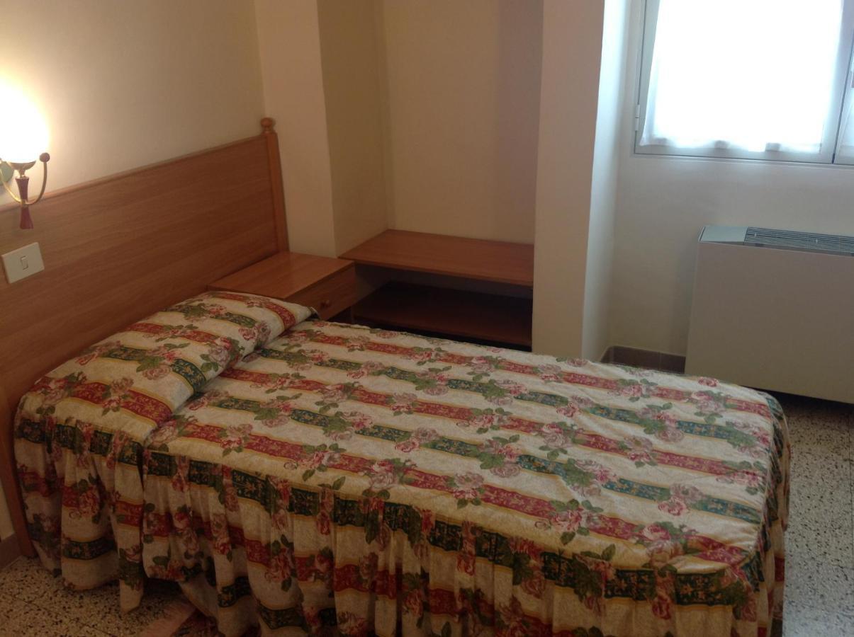 Hotel Castello Mesagne Szoba fotó